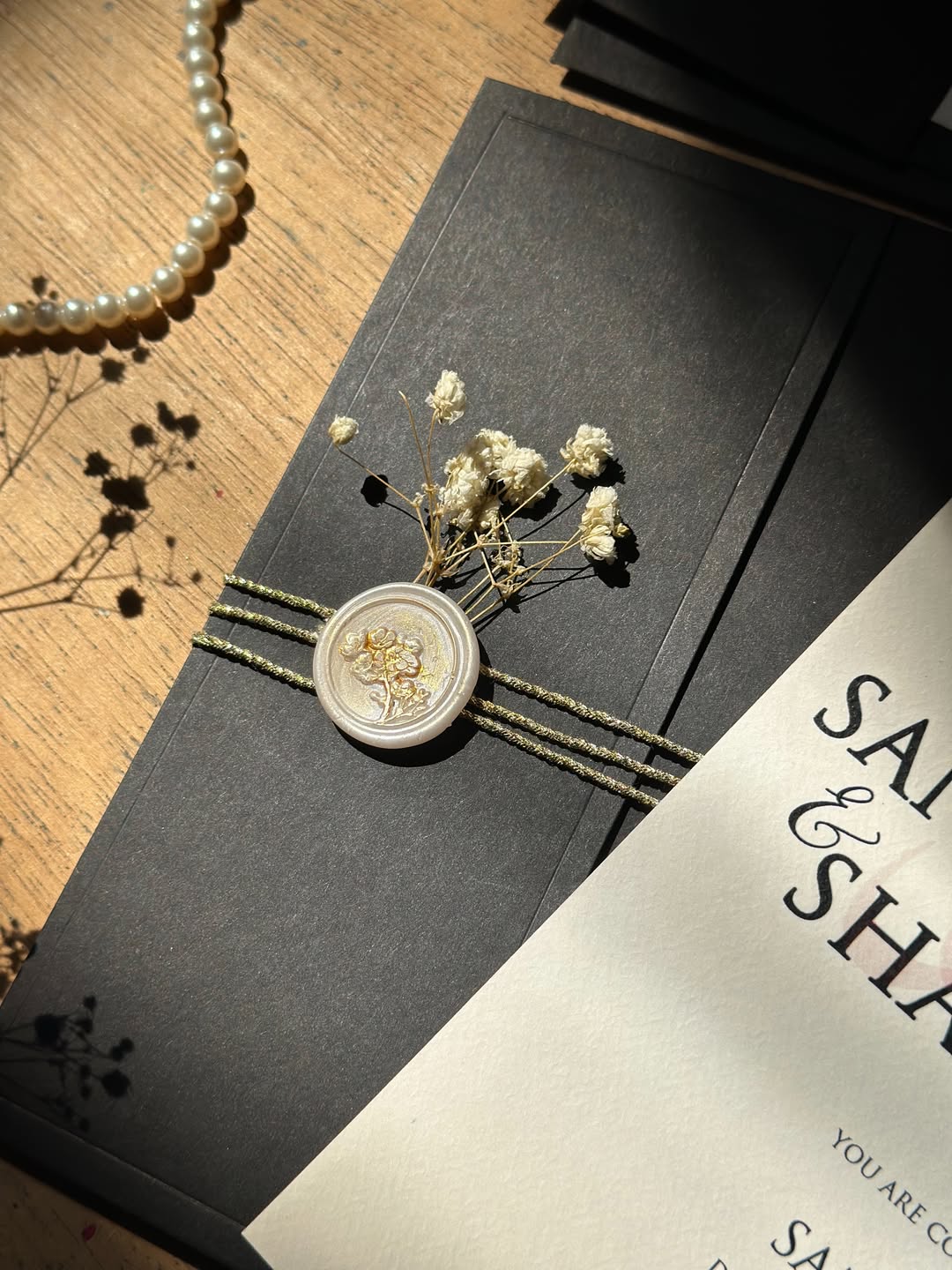 Luxury Black Wedding Invitation Card with Pearl Wax Seal