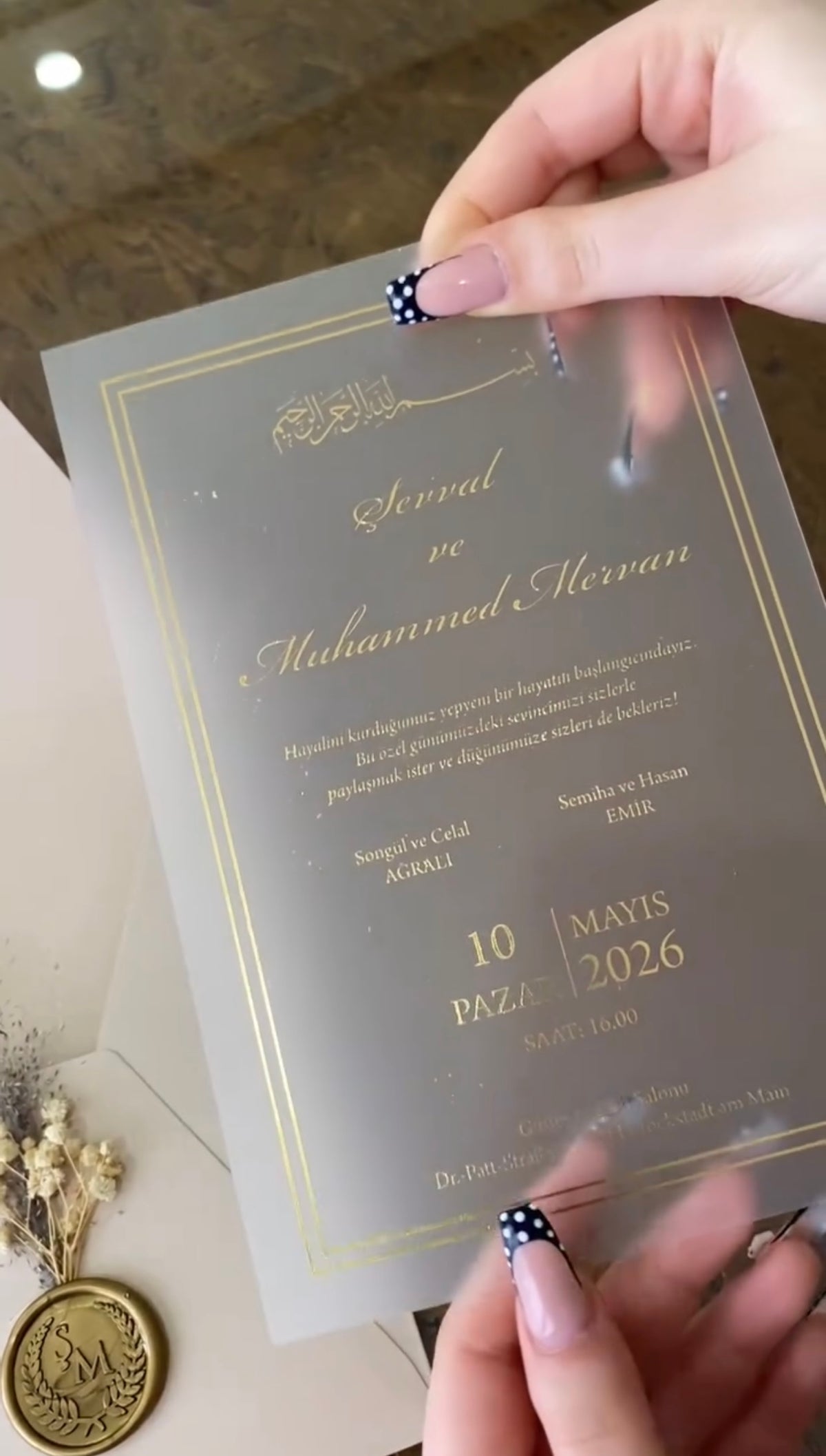 Minimalist Envelope Wedding Invitation with Custom Gold Wax Seal & Real Dried Flowers