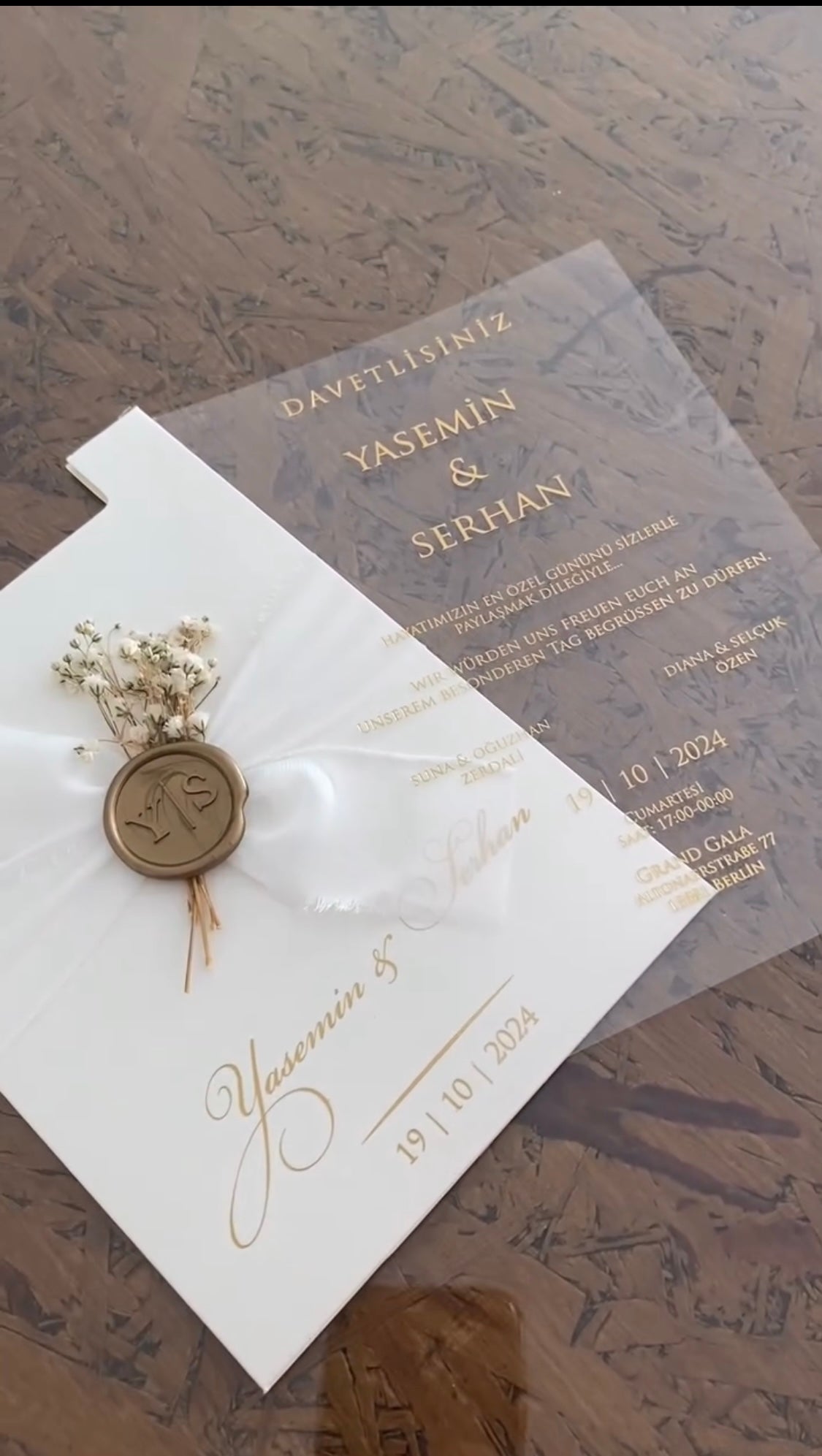 Luxury Frosted Wedding Invitation Suite
