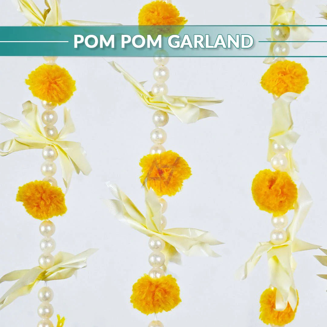 Small Pom Pom Garland 12 pcs