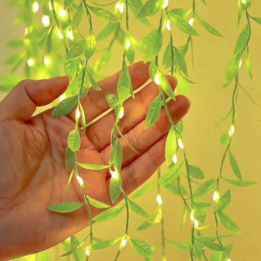 Leaf Vine Fairy Light Curtain – 16 ft.