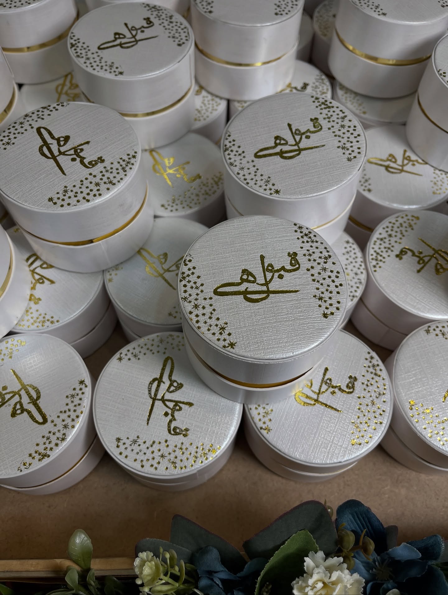 Premium White & Gold "Qubool Hai" Velvet Ring Box – Elegant Nikah & Wedding Ceremony Ring Bearer